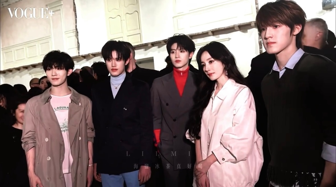 Prada大秀合照啦～