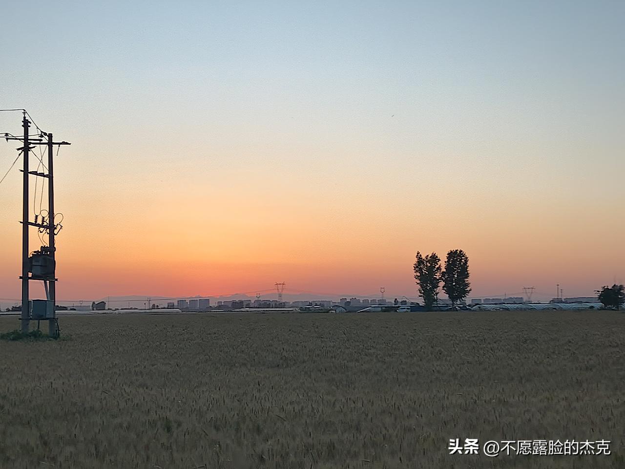 夜幕降临
太美了