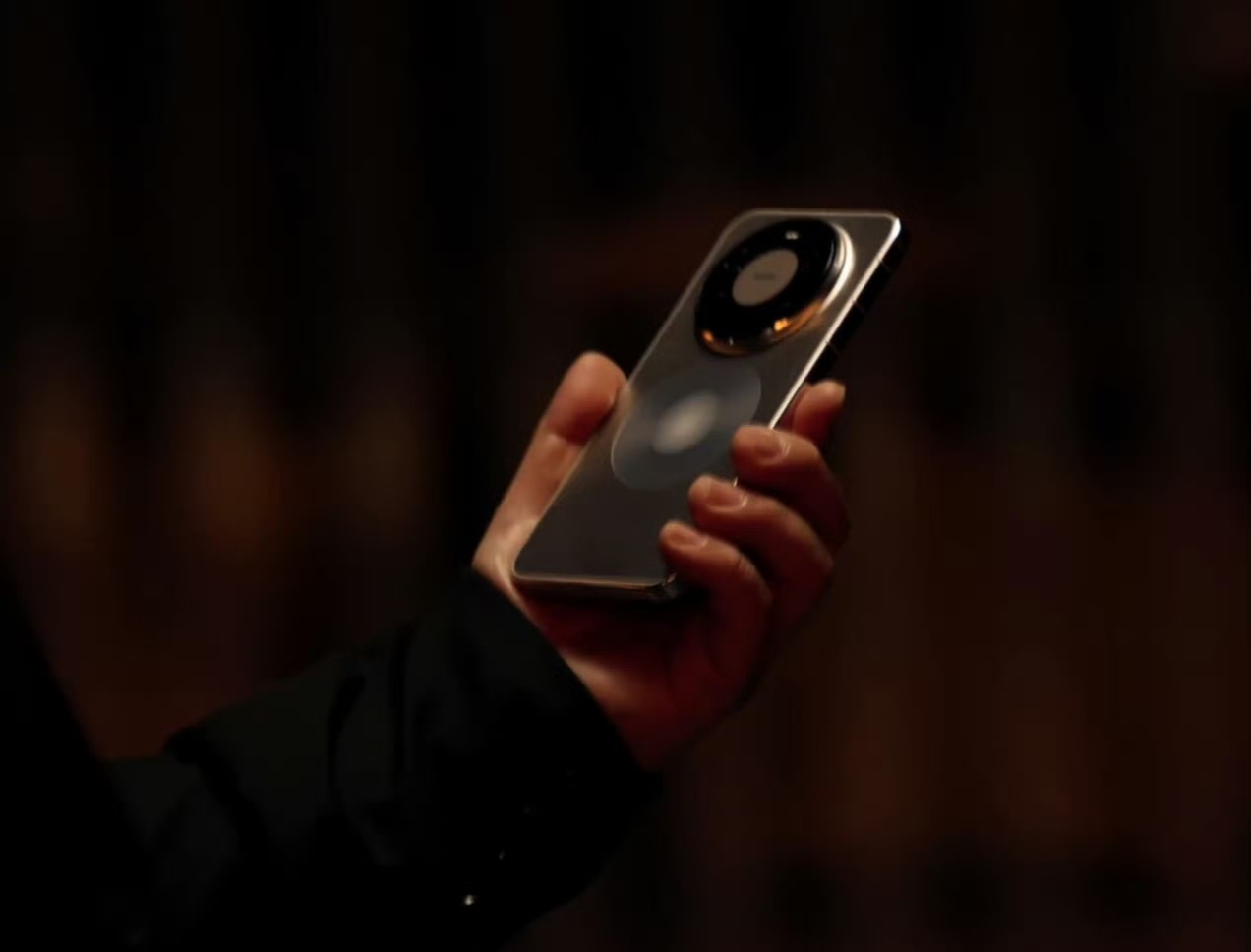 华为Mate80系列是真的好看呀，颜值一绝呀，高端大气上档次，应该是最好看的Ma