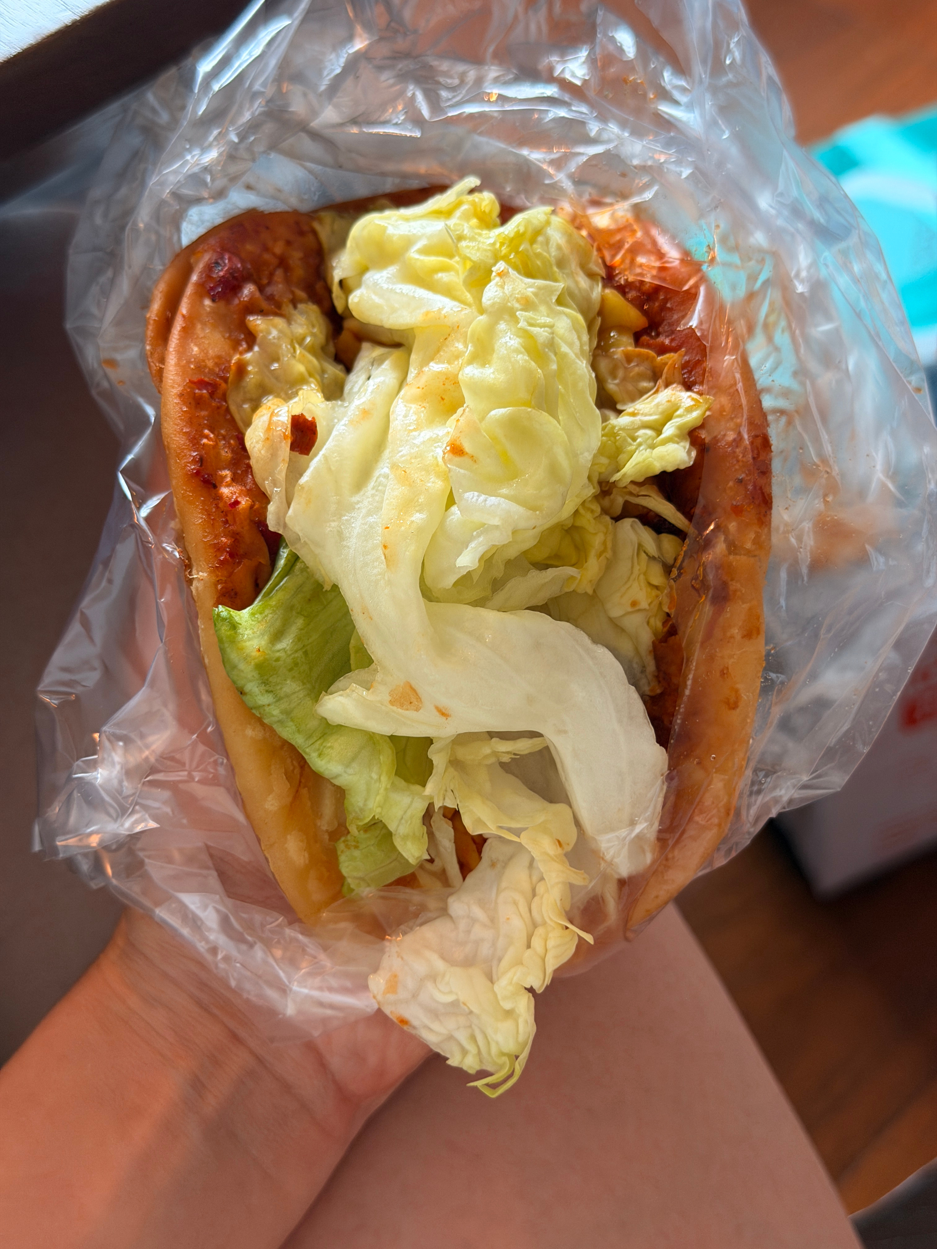 双蛋🥚灌饼！10块钱的满足感😋原定今天的直播取消了，胖豆滞留北京了一会找我姐