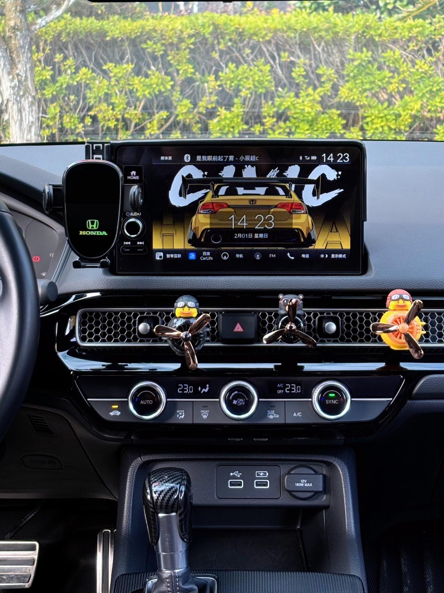 这期只回复开思域的，分享一张你相册里的爱车