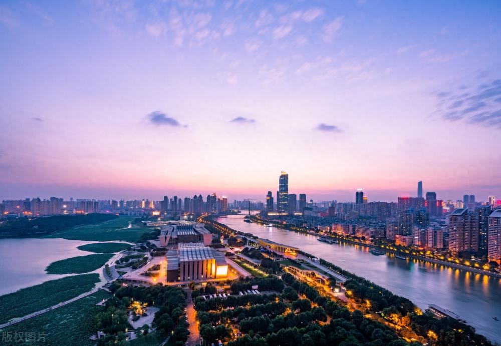 湖北将诞生第二个“宜昌”，建设区域中心城市，晋级II型大城市

湖北省是中国的地