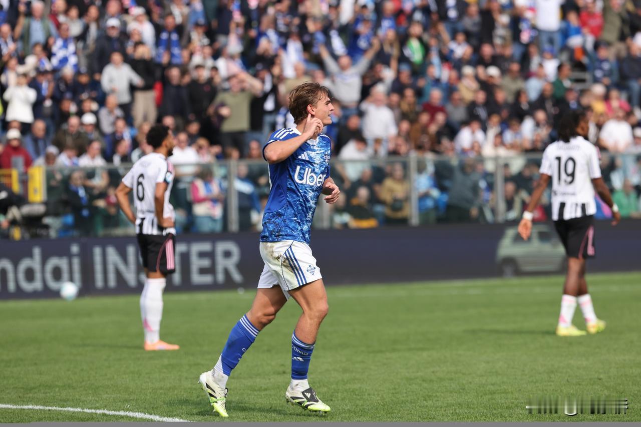 帕斯和伊尔迪兹的赛跑！

作为意甲两大年轻天才，帕斯和伊尔迪兹经常被人们拿出来比