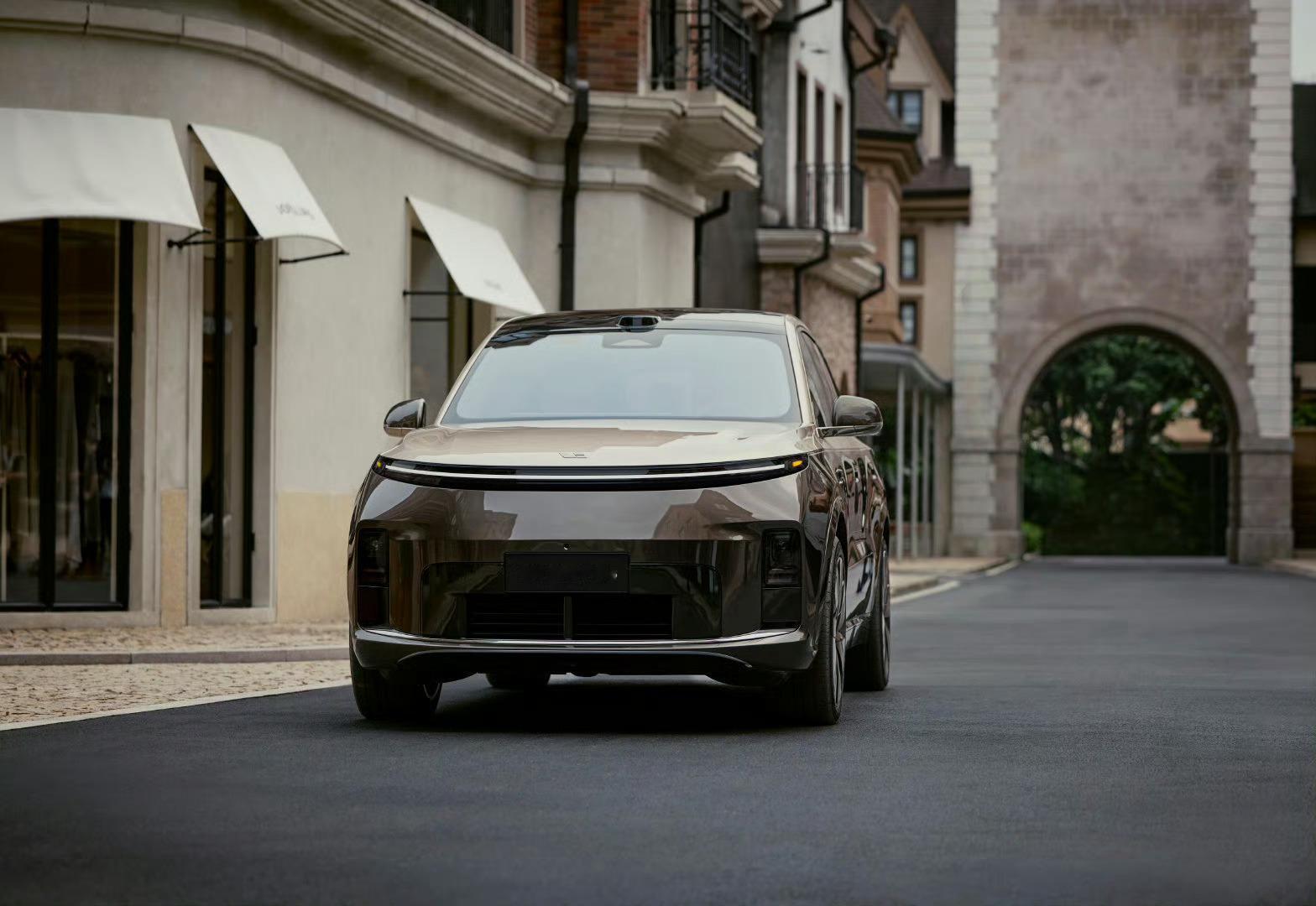 李想称理想L9领先大众9X两代不知道谁起的话题，两台车别看都是带9字，但市场不同