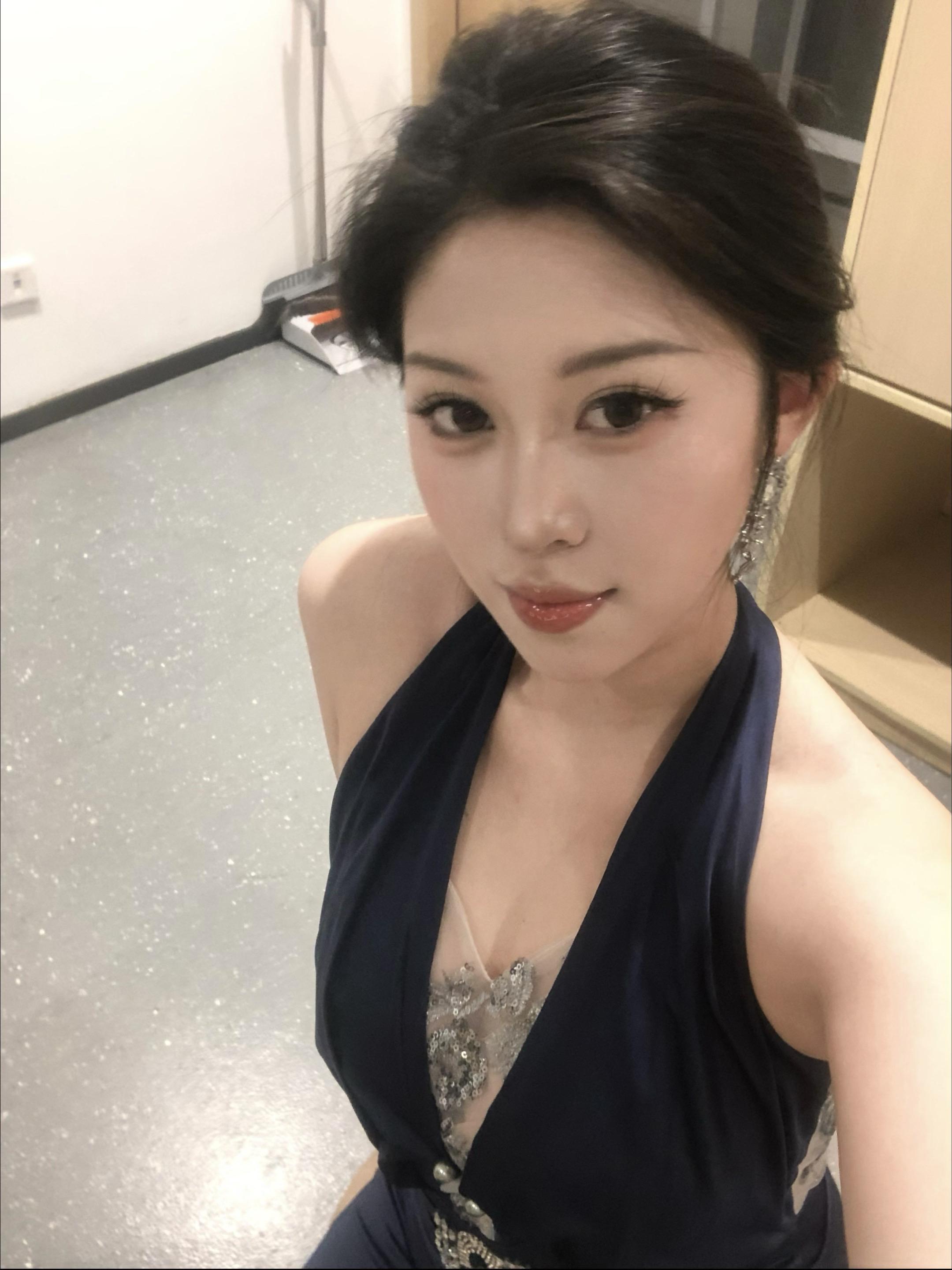 花期那是花儿，女人是常青树