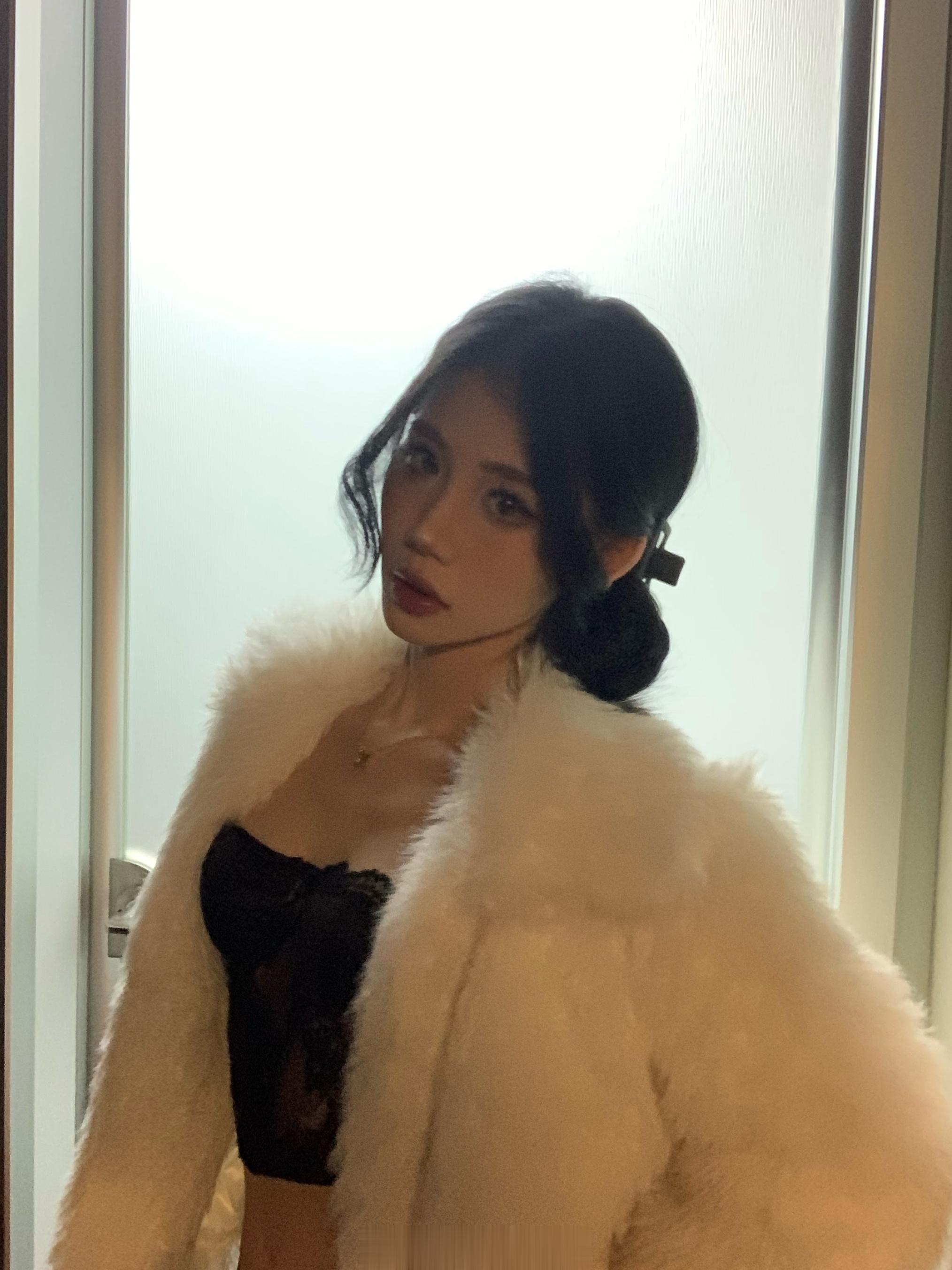 扮小妈 ​​​