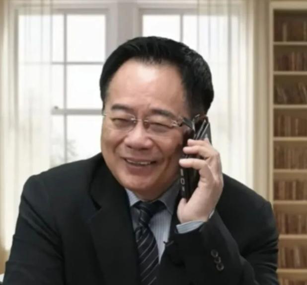 蔡正元博士这下有底气了吧，该轮到陷害他的绿营台湾检察官陈舒怡睡不着觉了。

说起