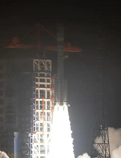 就在刚刚，

台“防务部”发布通报，

7月31日，台湾地区防务部门发布通报称：