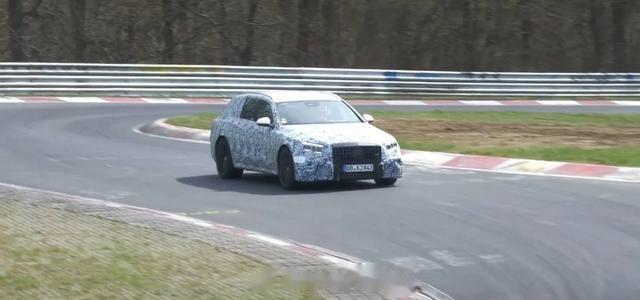 #汽车资讯# 【搭载2.0T混动? 全新AMG E53旅行车曝光】AMG E53