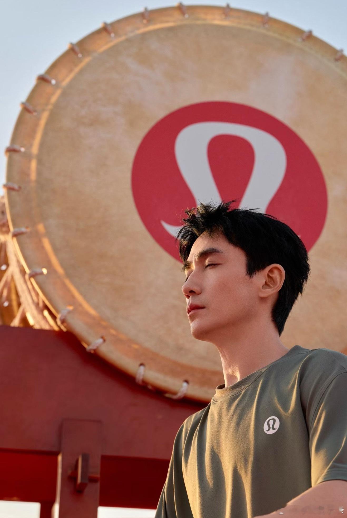 朱一龙敏感度 抵制lululemon！！！他家的衣服真的质量配不上价格，买了几次