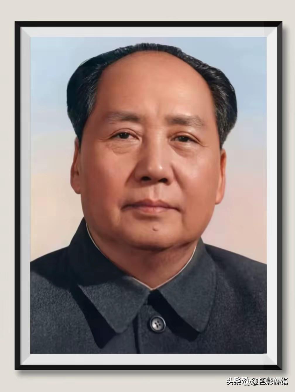 恰同学少年，风华正茂，书生意气，挥斥方遒。 