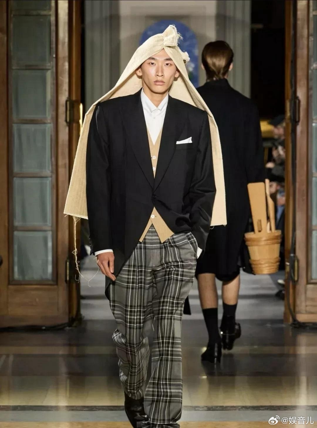 这时尚我是越来越不懂了 