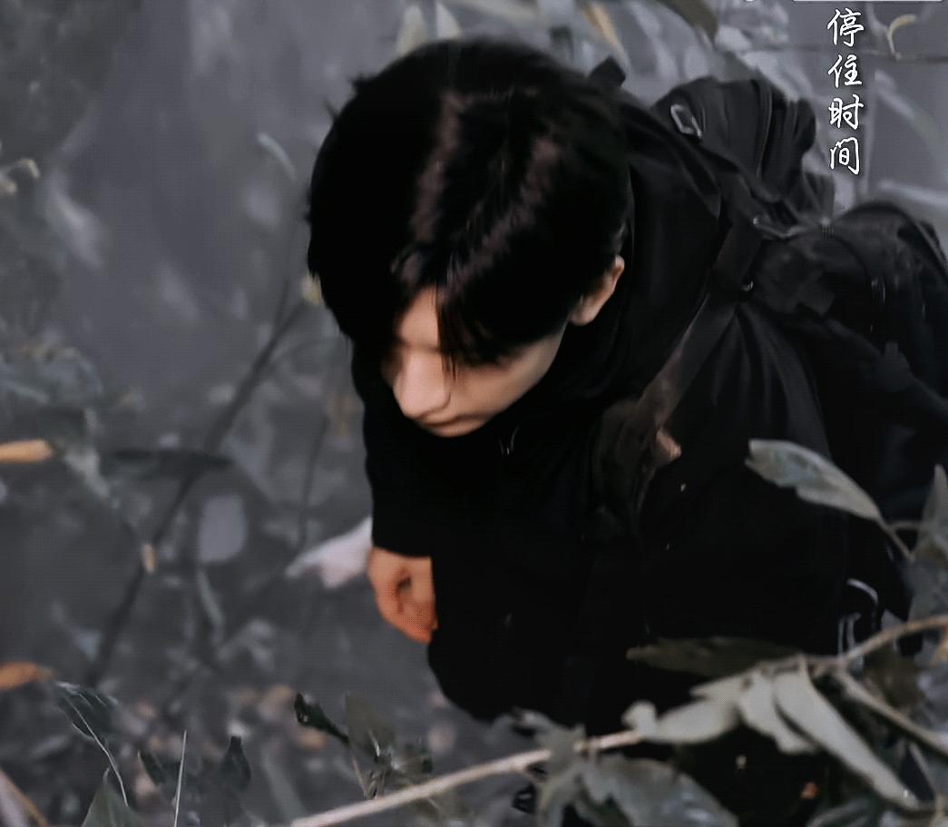 装备换好，跟林sir去爬个山！ 