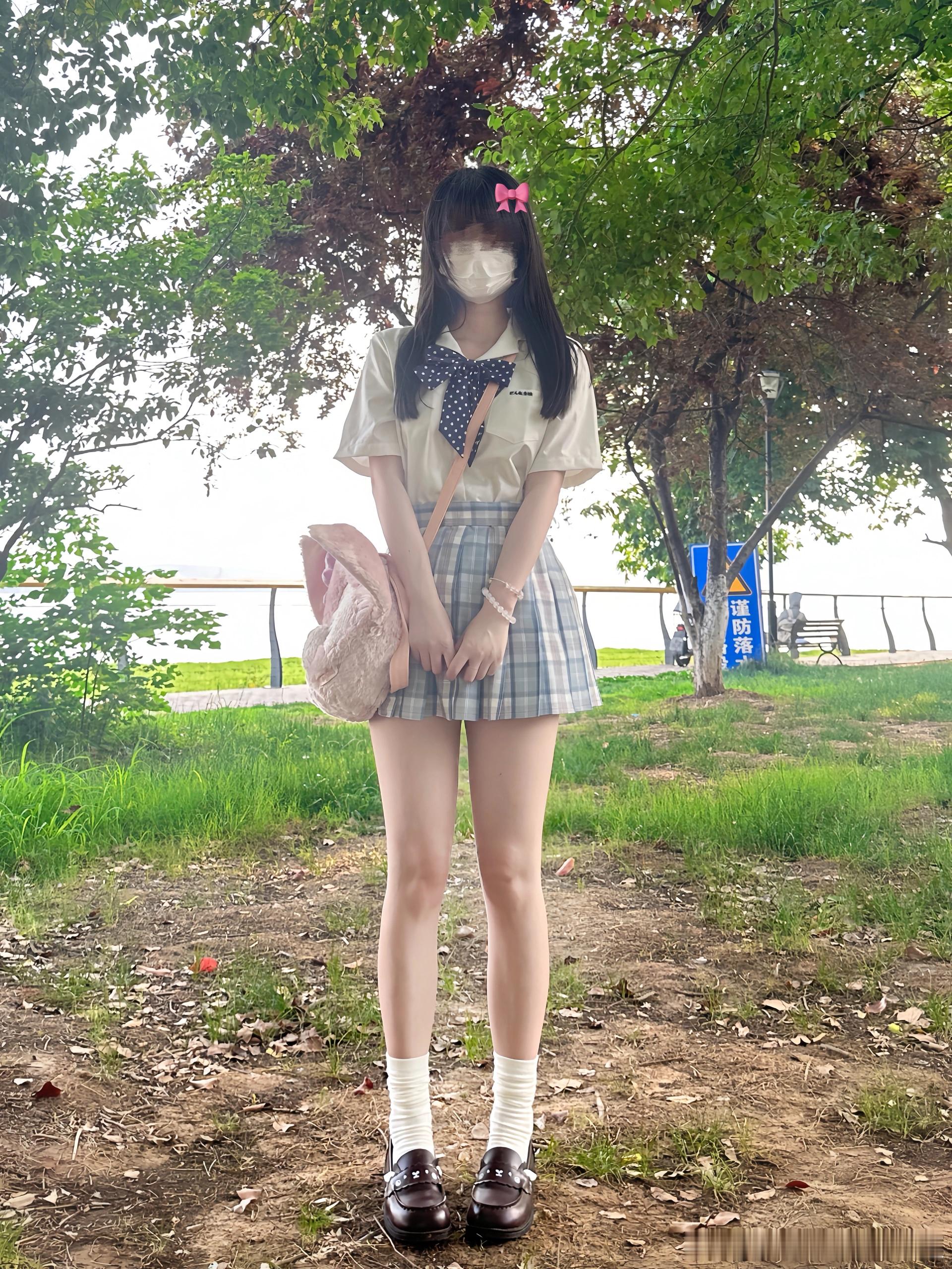 臭屁酱JK ​​​