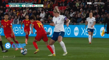 英格兰女足真的太强了！半场3：0完胜中国女足，她们对中国女足绝对是降维打击，她们