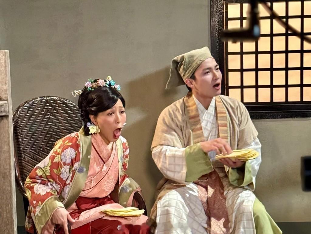 《爱·回家之开心速递》进入大结局倒数，滕丽名外景戏份正式煞科，发文感性告别剧组播