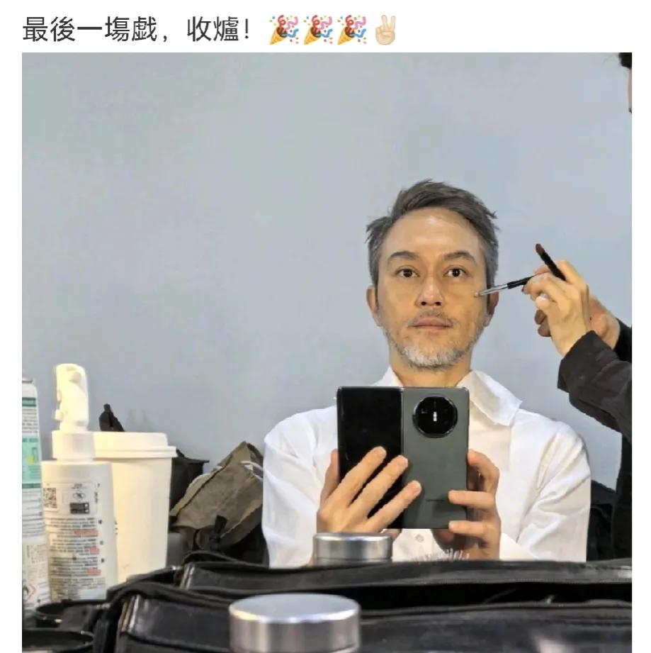 张智霖，最新近况曝光！

2月6日中午，许久未露面的张智霖在社交平台发布文案加图