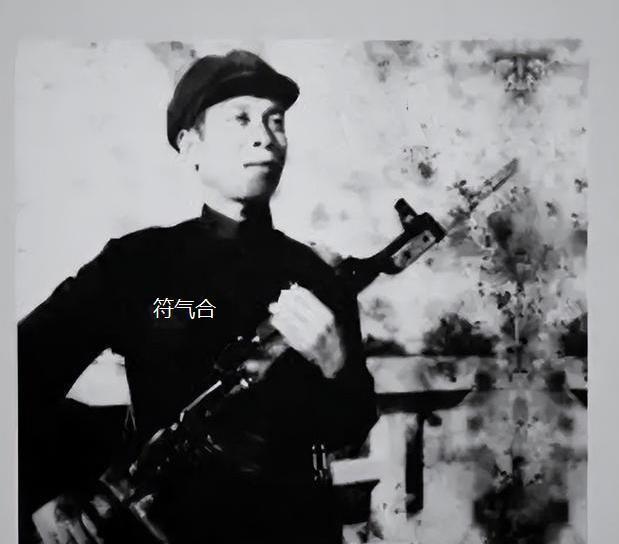 伊朗打落美国飞机，我国早就打落过美国飞机，而且美国飞行员跳伞后，被我国民兵活捉。