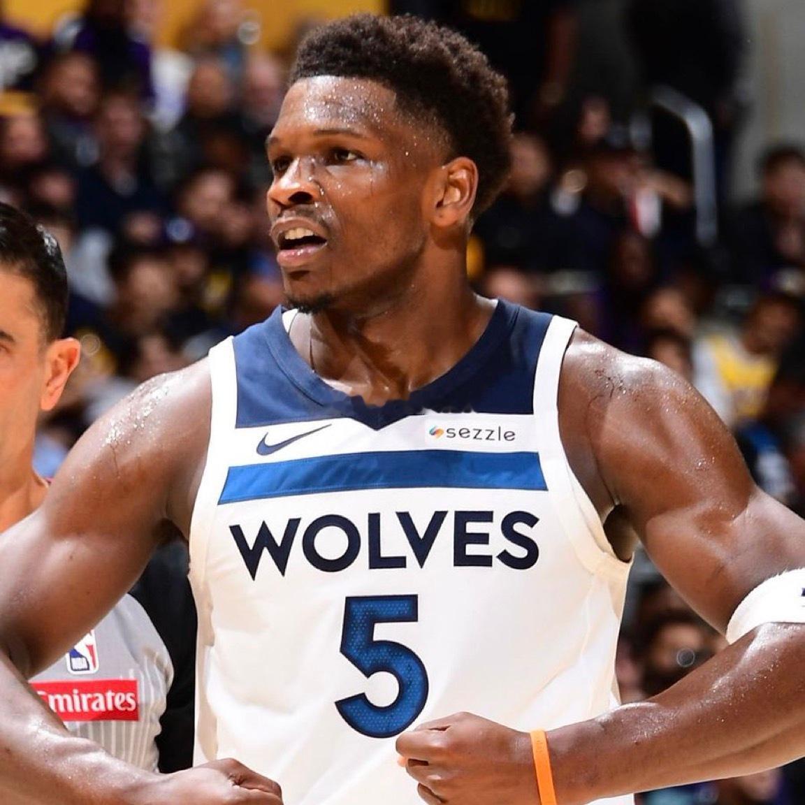 据ShamsCharania报道：安东尼·爱德华兹也提交了特殊情况挑战，但被联盟