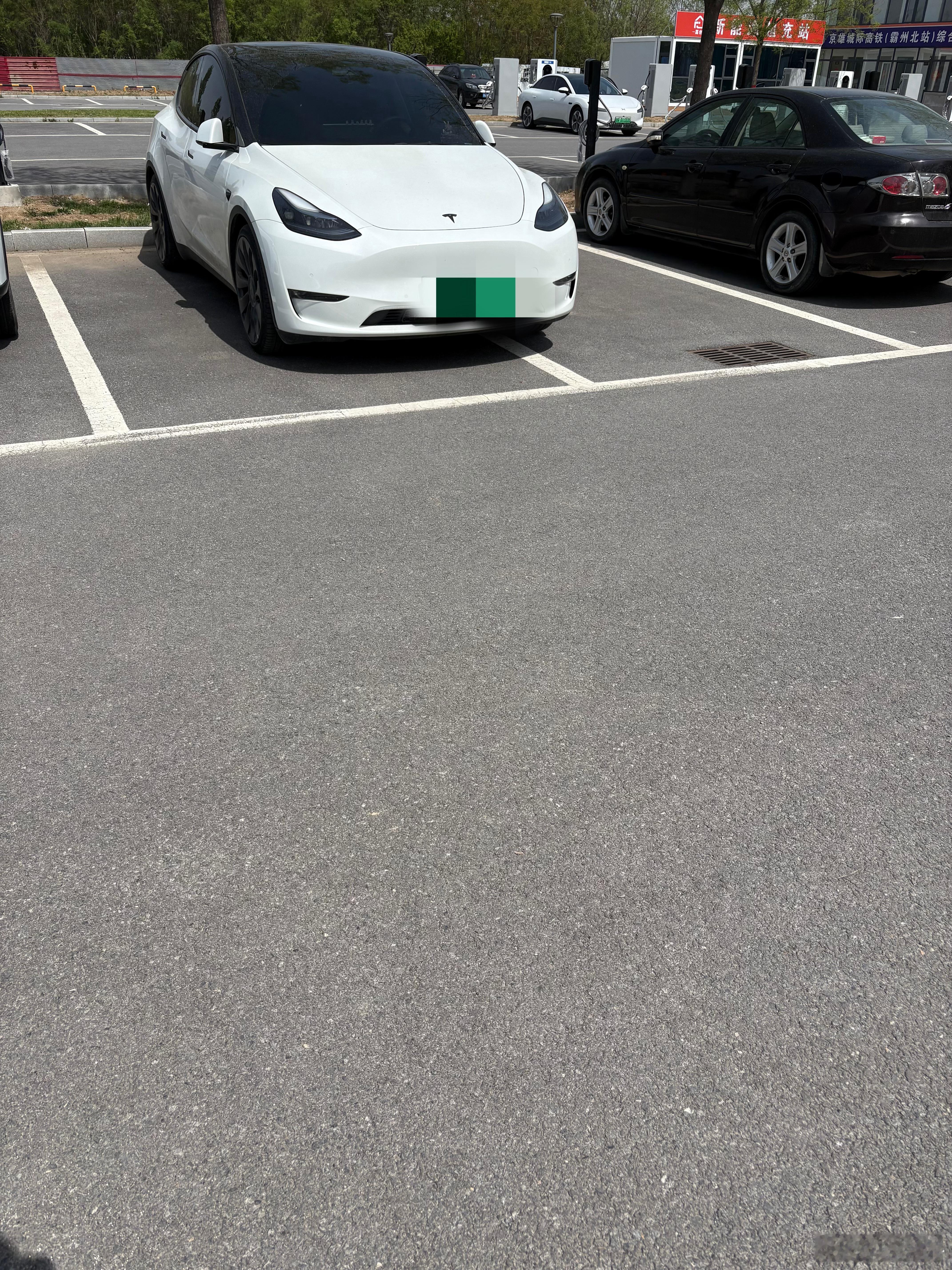 有没有特斯拉进行曲？开个玩笑新能源汽车﻿