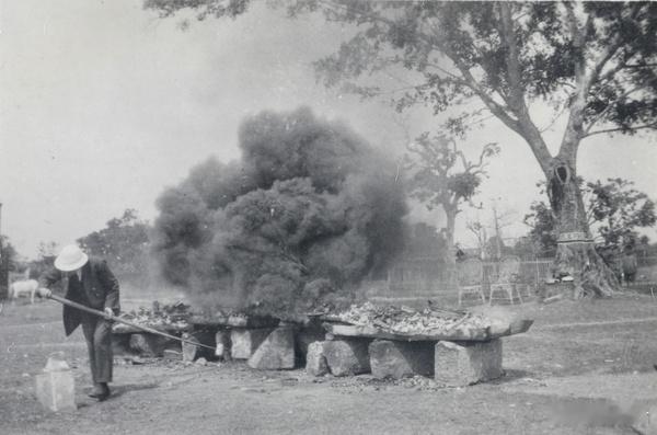 焚烧鸦片，南宁，1920年 ​​​