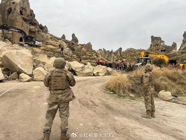 土耳其，内夫谢希尔省，卡帕多奇亚，29日发生一起石柱坍塌事故，已造成3人死亡（2