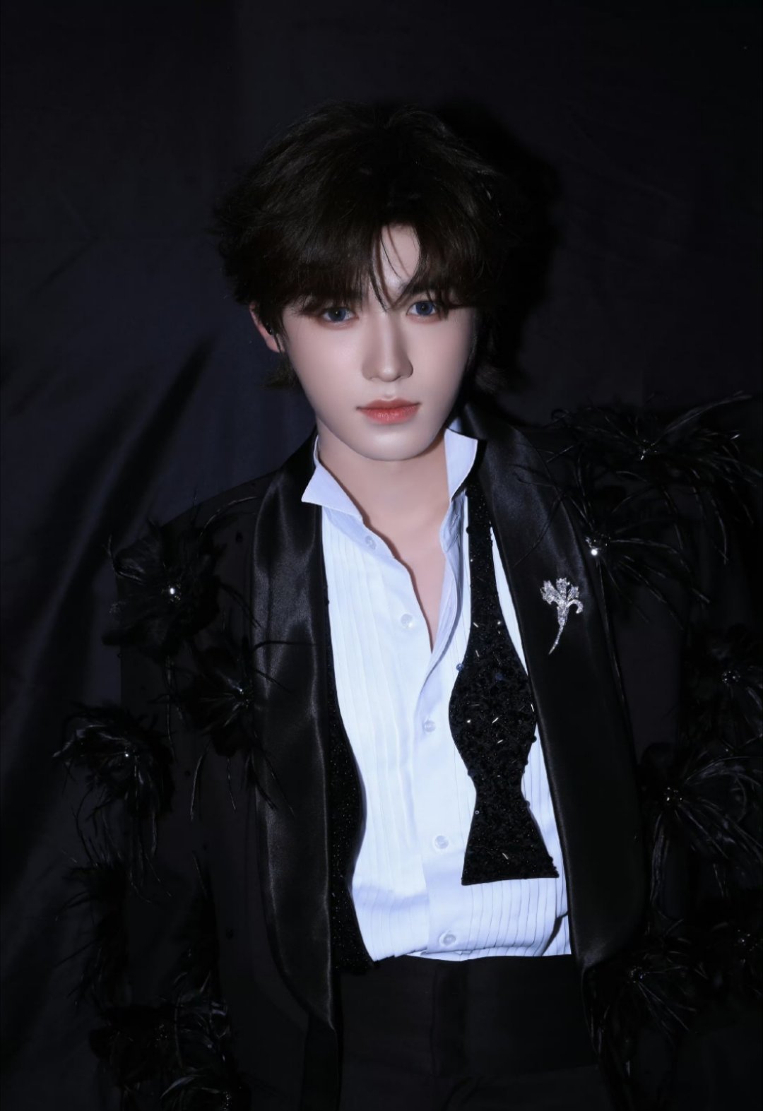 宋亚轩你是一只好看的布偶猫🐱期待下一次solo舞台～唱得太好听了回味中🥰 