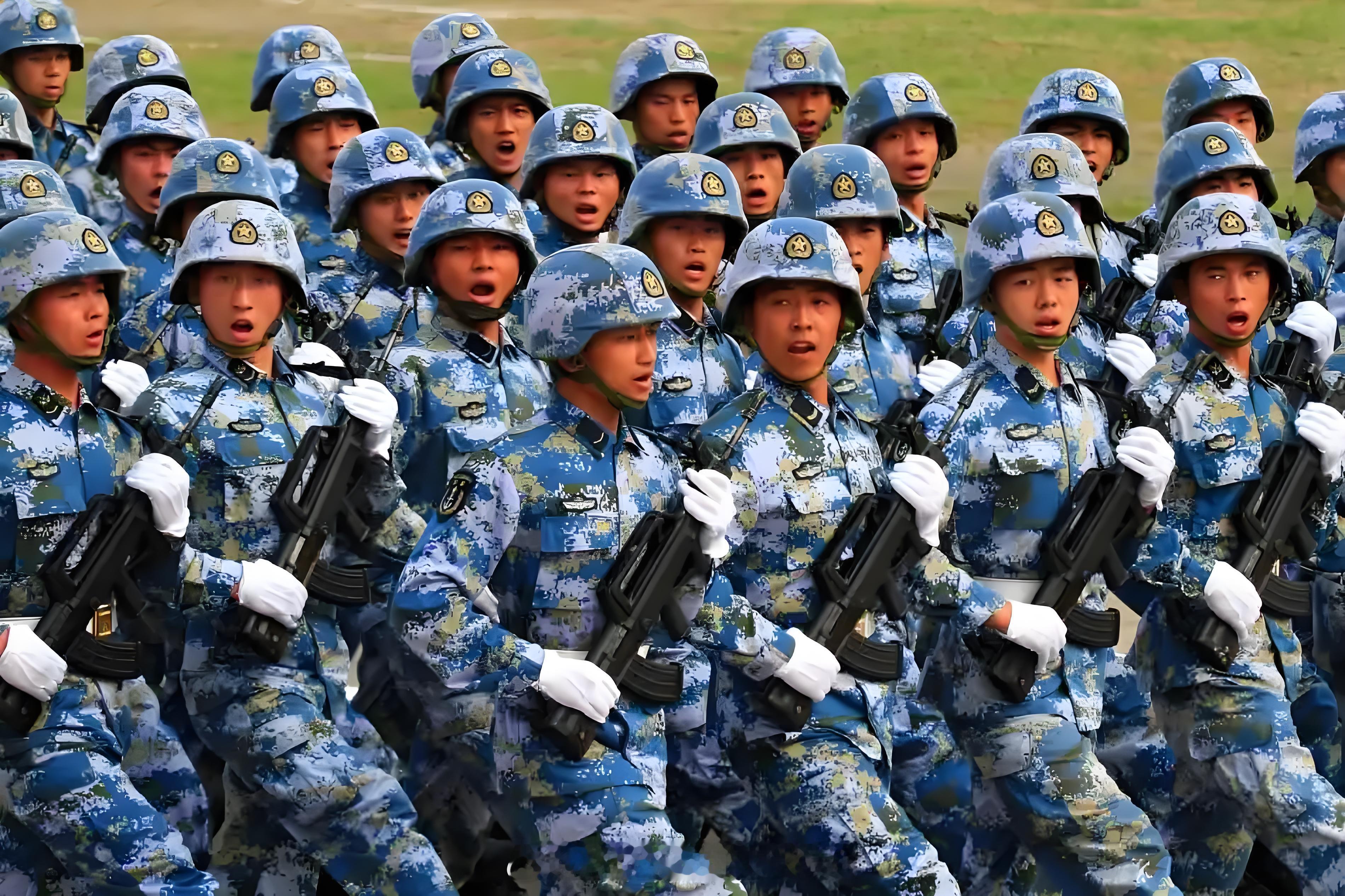 我个人还是喜欢海军陆战队在09年阅兵时所穿着的蓝精灵迷彩服。 ​​​