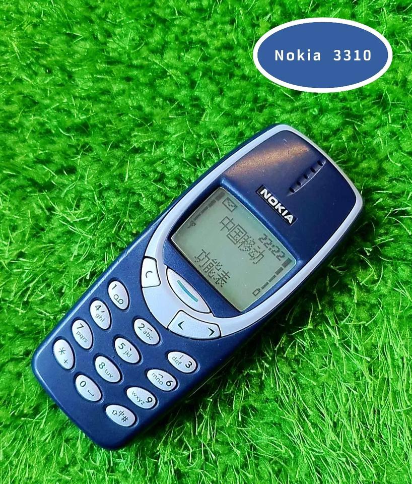 3310（2000年初推出的版本）。那会儿手机还叫“大哥大”的接班人，功能简单到