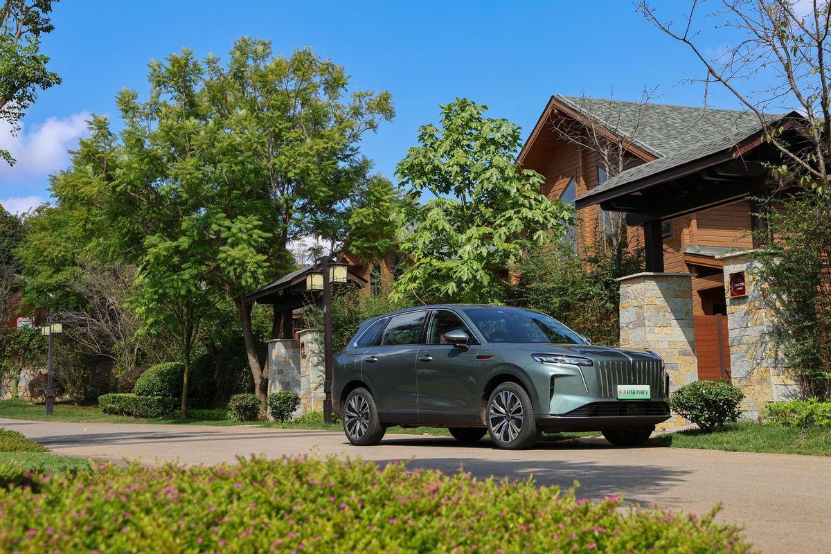 高端旗舰体验17万享！红旗 HS6 PHEV立新标
17万级大五座该是什么样？红