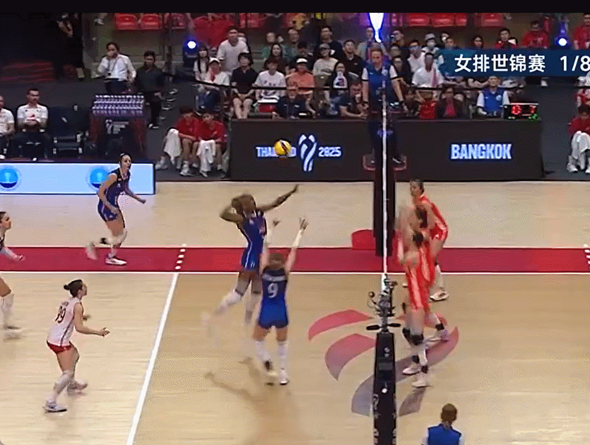 国际排坛动态中国女排vs法国女排拦S这帮Y的。进攻再给点力！ ​​​