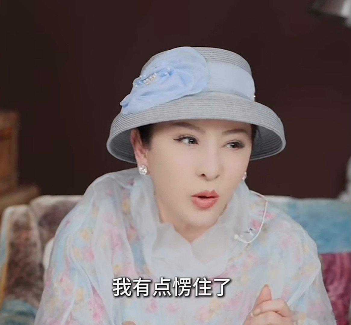 【向太称黄晓明是娱乐圈老好人】向太称黄晓明对朋友一片真心5月27日，“向太”发视
