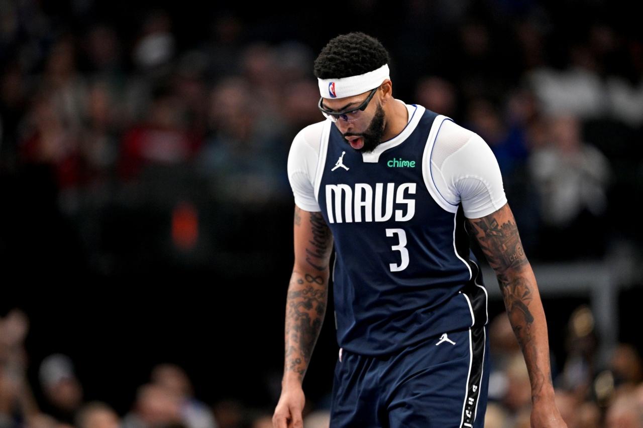 无对抗受伤！浓眉的交易价值大幅降低！

独行侠想要交易浓眉已经成为公开的秘密，然