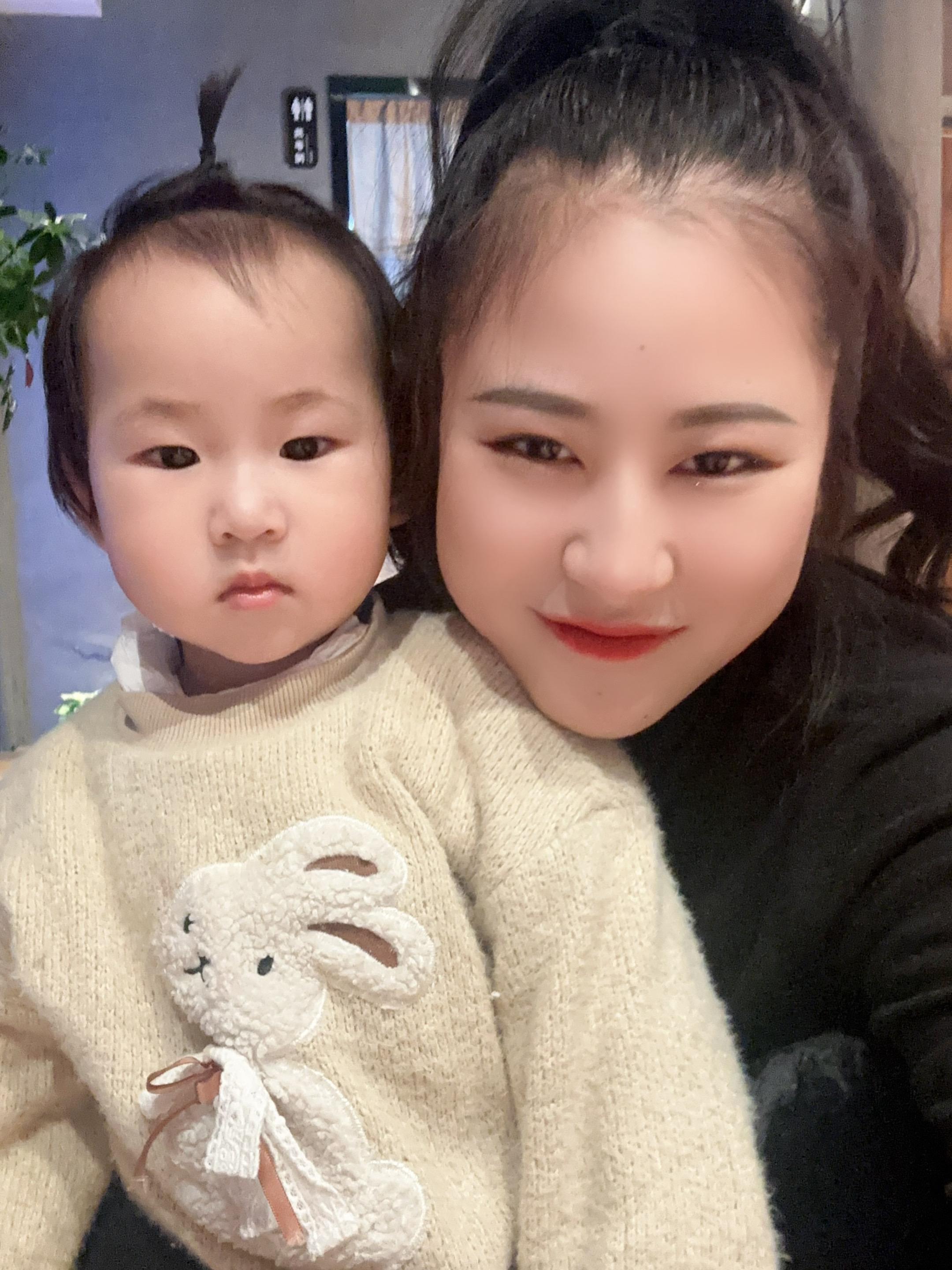 一段很有力量的话，不要用力的走向任何人，如果自己不够强大，就暂时把自己...