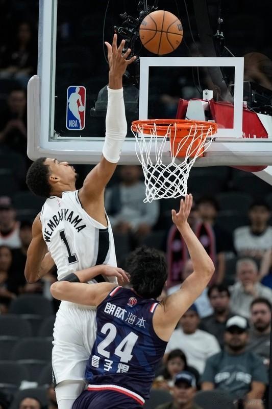 广州龙狮与NBA球队的三场大比分落败，看的到的是失利，看不到的是广州龙狮通过三场