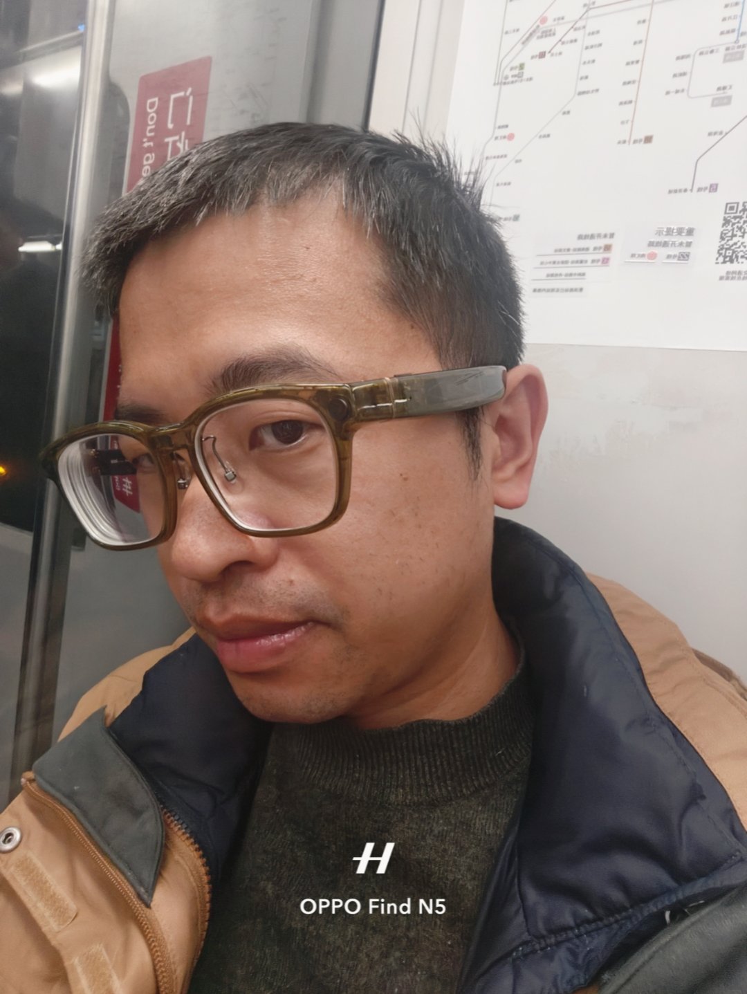 很神奇的体验，接个电话，刚要把手机放在耳朵边。声音自动已经进到耳朵里了，戴想子的