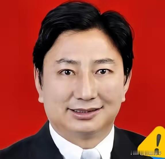 最近刷到一则干部履历引发大量网友讨论：有人13岁就参加工作，51岁办理退休，安稳