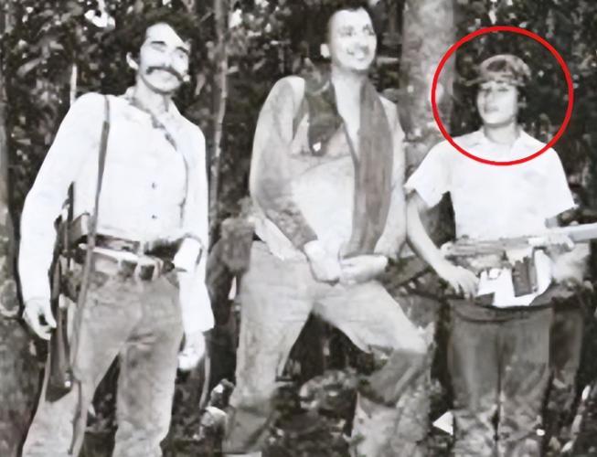 哥伦比亚总统在网上隔空“对喷”特朗普，想打随时奉陪，大不了跟你打游击，火药味儿可