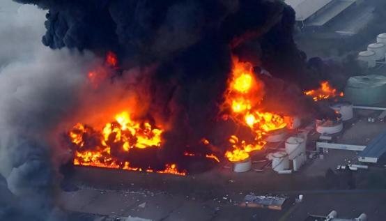 “炸！炸！炸！”当地时间2026年2月3日凌晨开始，俄军对乌克兰全境，特别是基辅