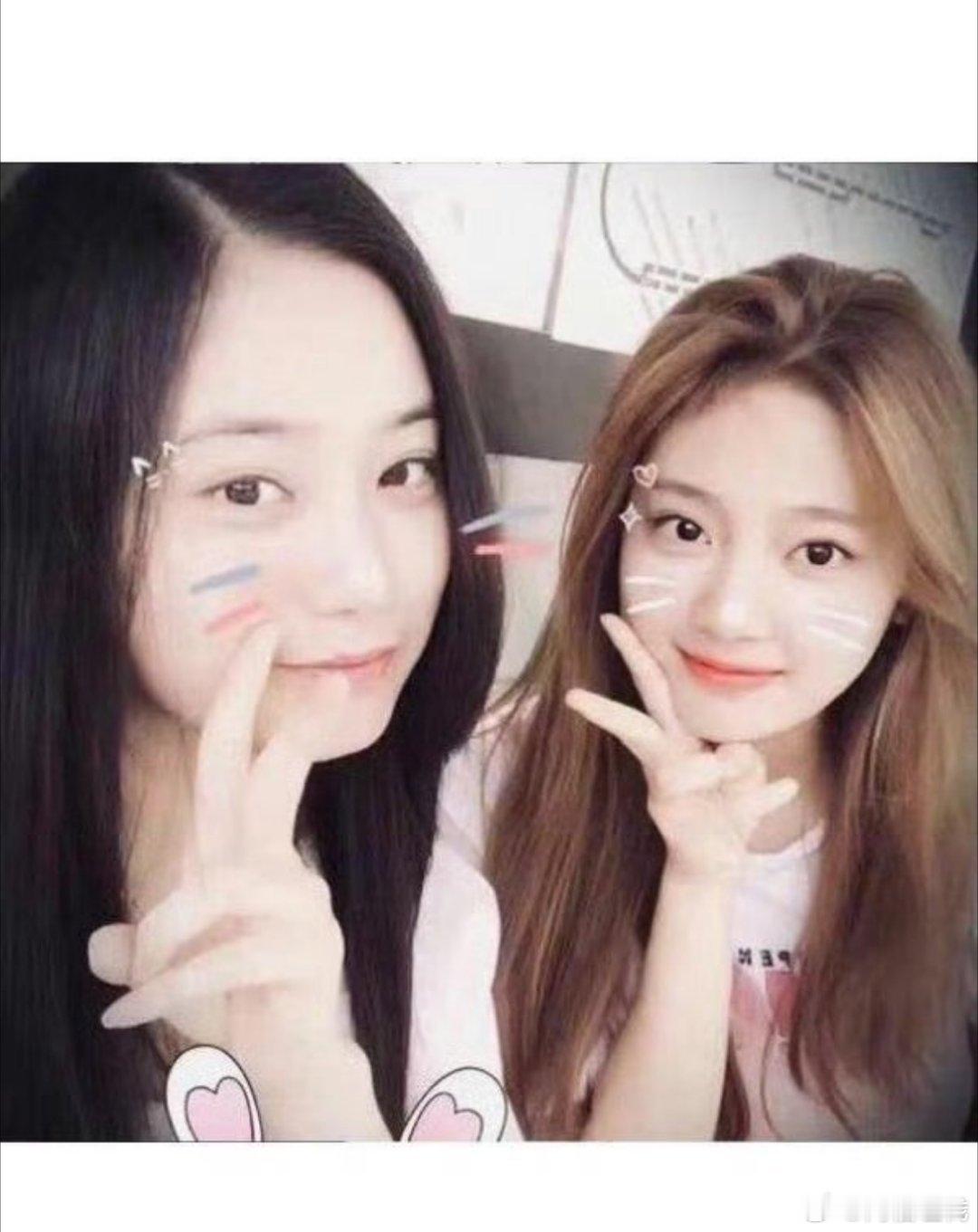 宁艺卓参加黄子韬徐艺洋婚礼两个小女孩真的特别特别好🥹 宁艺卓也是专程赶过来参加