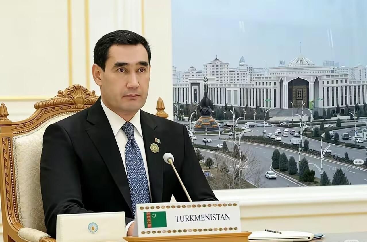 新消息
中方霸气拿下！
土库曼斯坦正式官宣，将本国最大气田交由中方开发，中石油成