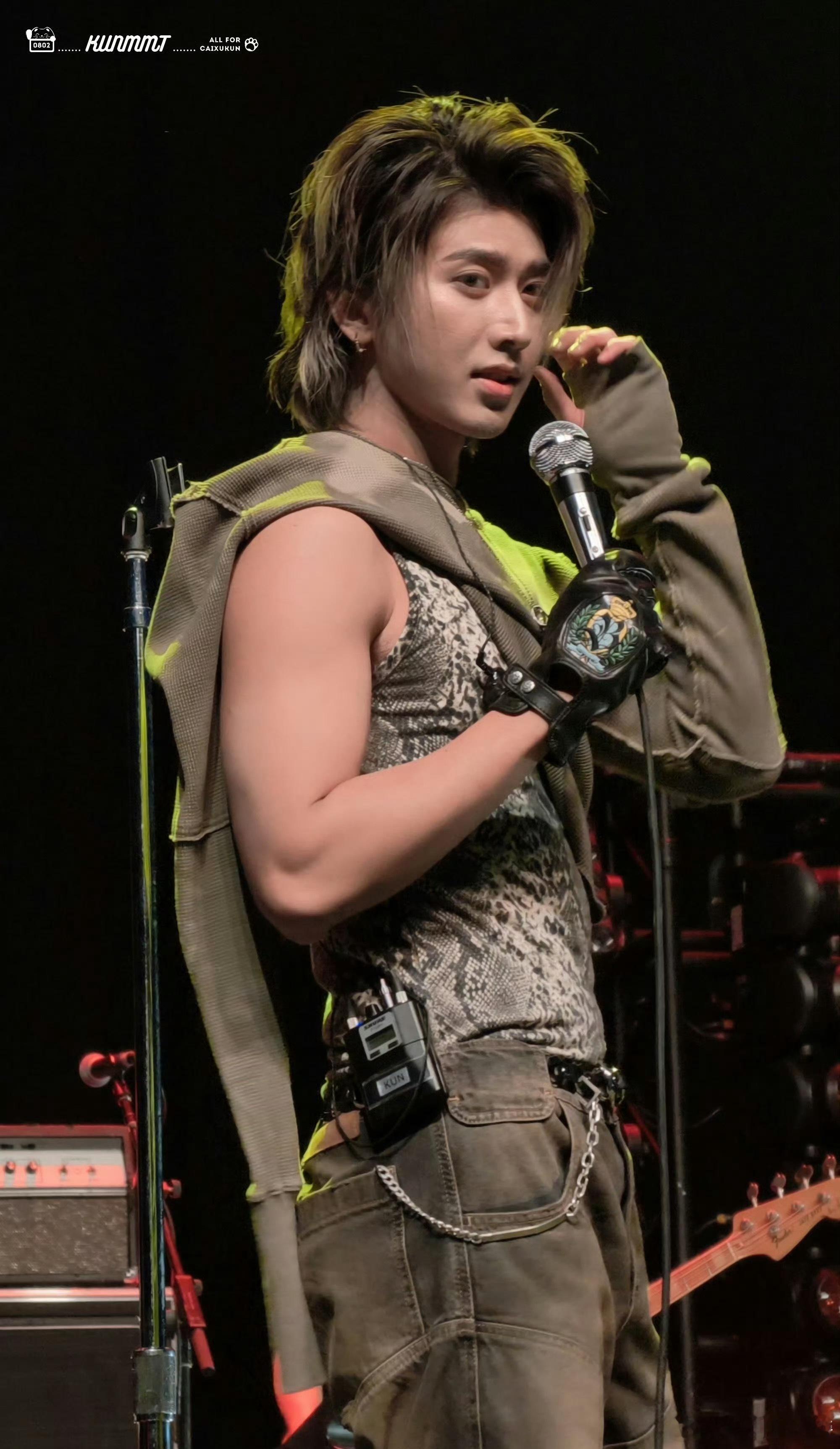 蔡徐坤2026KUN全球巡回演唱会 海外场反馈真的很炸，国内外舞台同样高水准，用