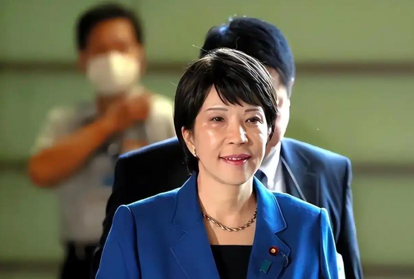 高市早苗怕啥来啥？中国27号公告发布，日本没等到中方的会面，等来了中方的制裁清单