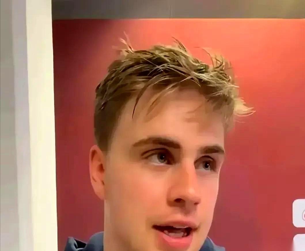 他说，国乒的统治力，不行了。
他还说，这是一个信号。
这话说得，挺有意思的。瑞典