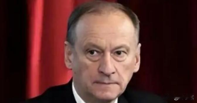 美为何不跟中国打？德国军事专家的一番话，回答了这个问题，他直言，如今中国的军事力