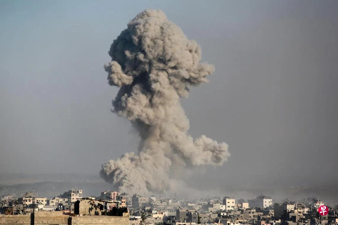 联合国儿童基金会表示，周一清晨，两名受雇驾驶卡车为加沙地带家庭提供清洁饮用水的男