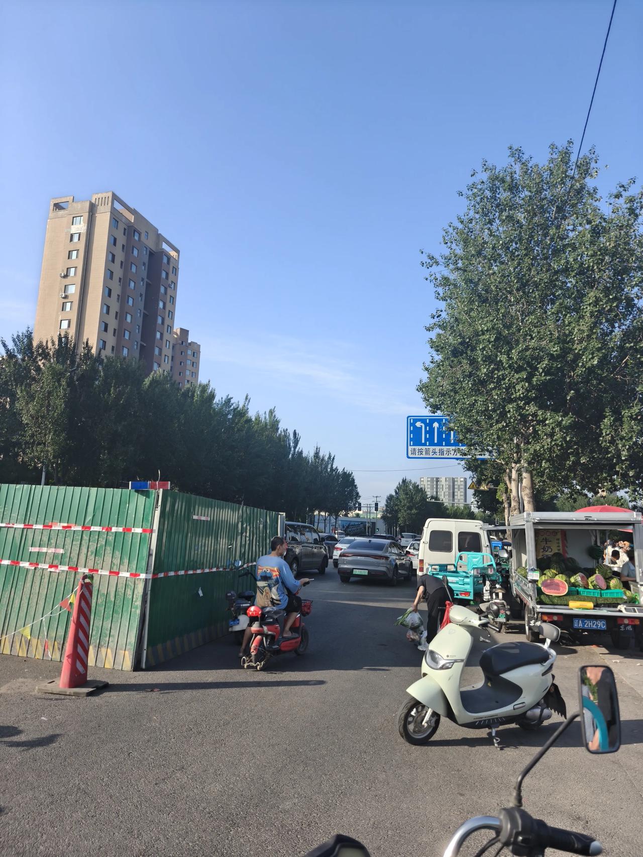 脚指头都能想明白。除了银子，还有什么意思呢？教师违规补课的根源是什么天价补课值不