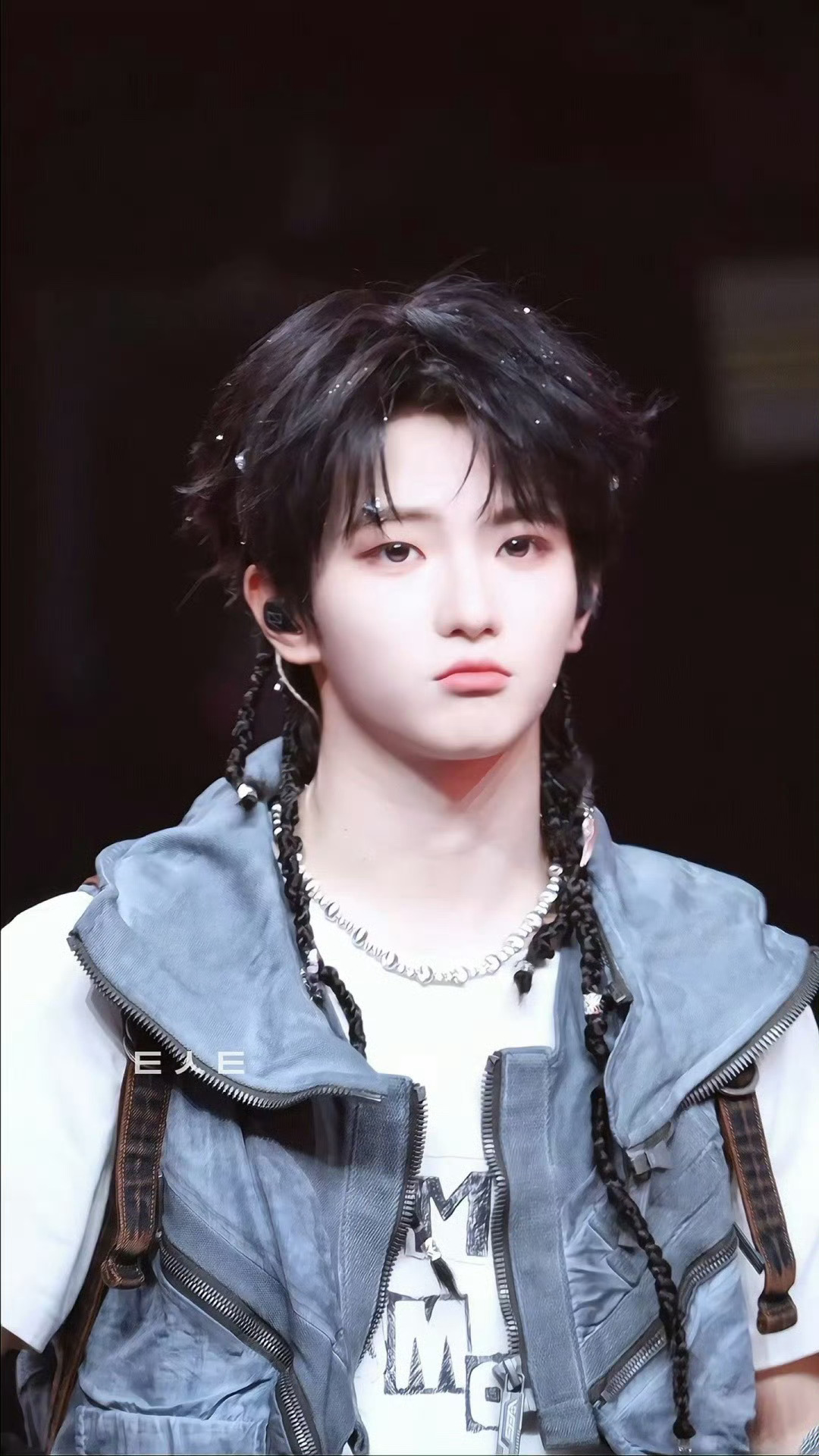 穆祉丞打枪百发百中谁懂啊！穆祉丞在游乐园打枪也太绝了吧🥳 一开始还小心翼翼问能