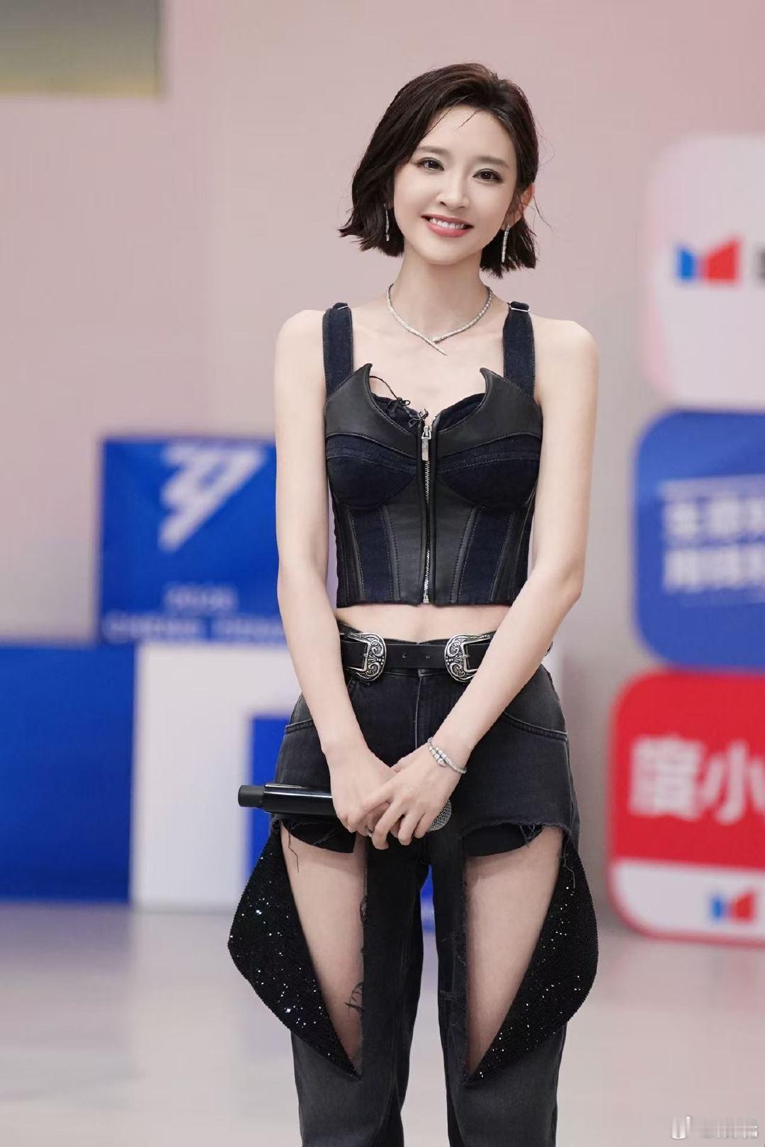 浪姐五公双人舞台歌单乘风2026五公双人舞台完整歌单出来全是怀旧金曲，每一首都是