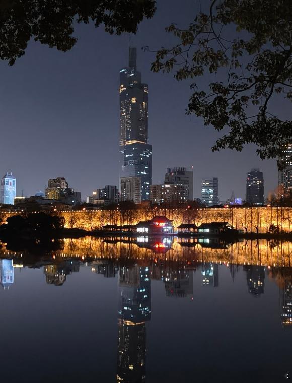 刚还在聊今年为啥没有年三十，其实就是因为这个月是小月，除夕就在腊月二十九，所以没